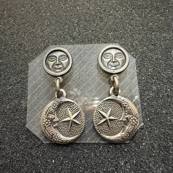 Vintage Sterling Silver Crescent Moon and Star Dangle Earrings - Picture 5 of 7